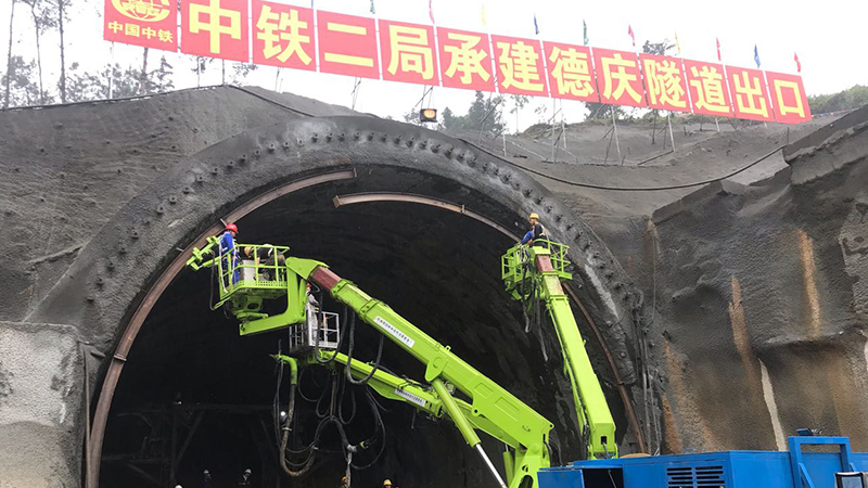 藍海智裝拱架臺車助力貴南高鐵德慶隧道建設(shè)